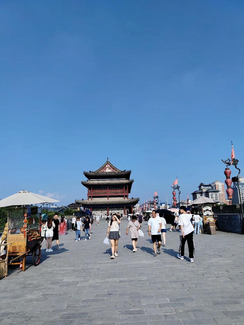 西安：千年古都旅游胜地，城墙碑林等不容错过的景点推荐